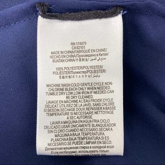 BCBGMAXAZRIA Navy Blue Solid Ruffle Short Sleeve Polyester Blouse Top Size XS - Picture 9 of 10